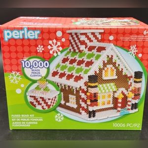 NEW Perler Bead Kit 3D 10000 Pieces Santa's Workshop
